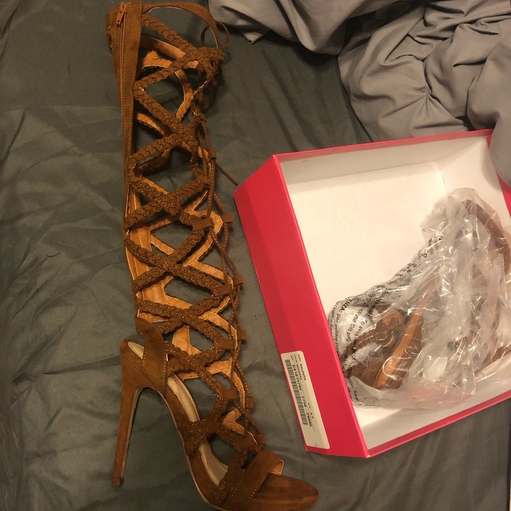New just fab heels